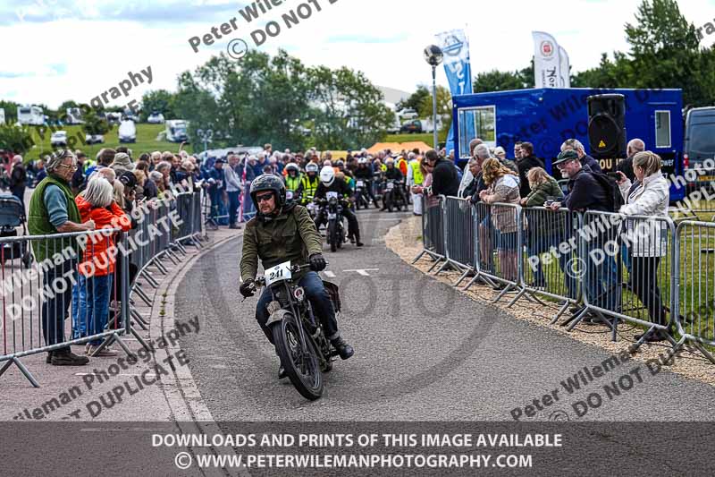 Vintage motorcycle club;eventdigitalimages;no limits trackdays;peter wileman photography;vintage motocycles;vmcc banbury run photographs